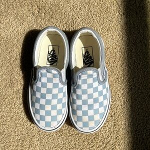 Kids slip on Vans size 11